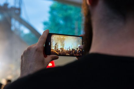 Koncert zespołu Kwiat Jabłoni w wiślańskim amfiteatrze